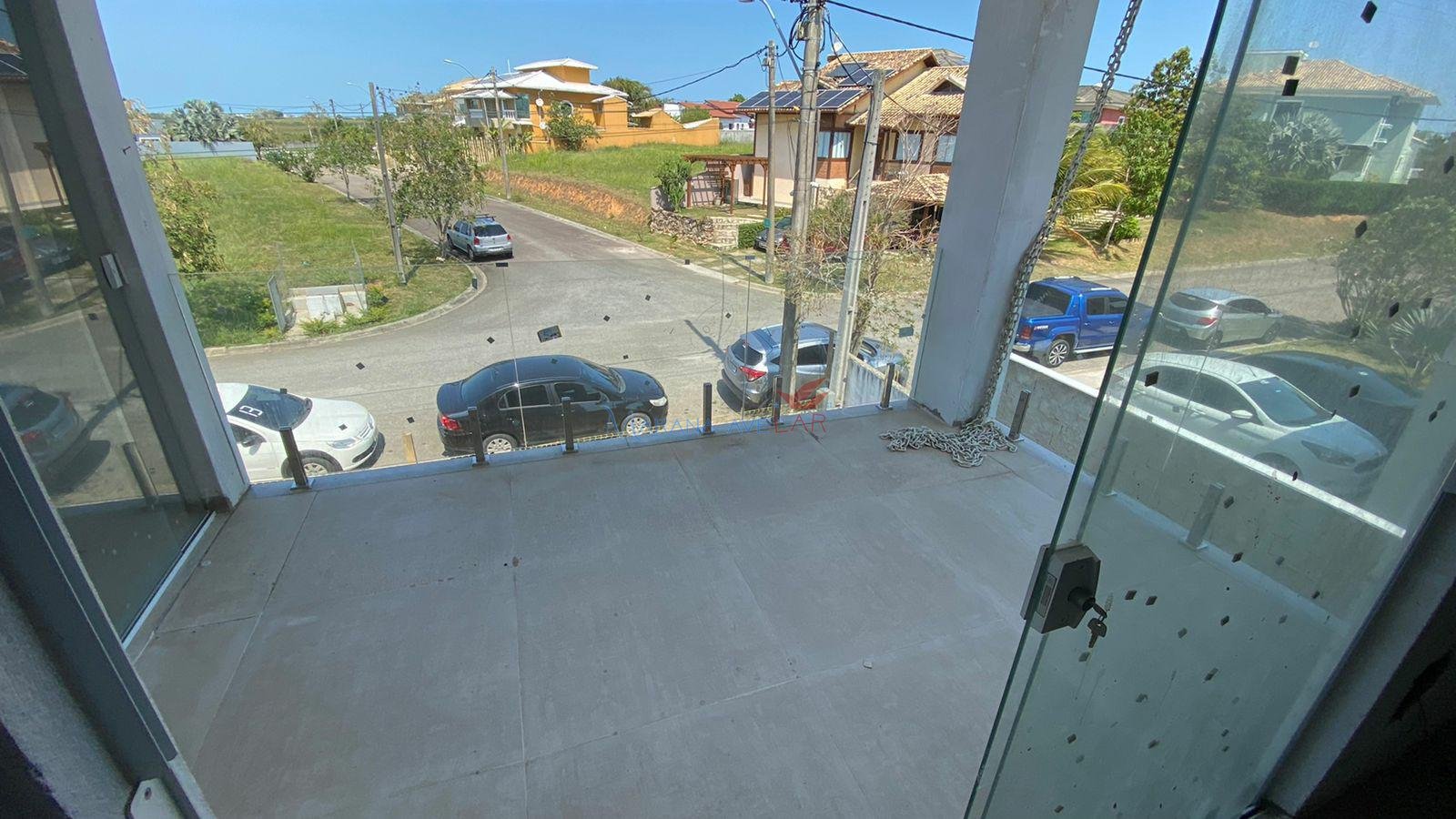 Casa 4 ou + QUARTOS